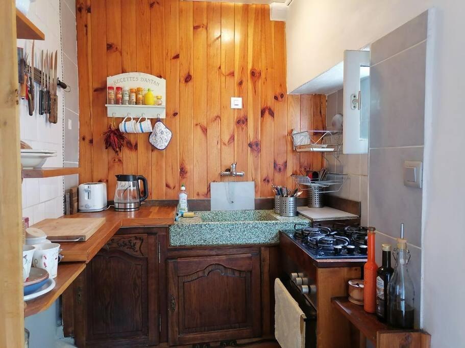 Maison De Village Dans Le Centre Du Vieux Quartier Marseillan  Extérieur photo